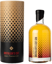  Craft & Co Distiller's Cut<br>Gin 700ml Gift Box... 700ML Distillation process with the maceration of whole fresh oranges and added a good heavy charge of juniper. Finished product in bottle as unfiltered, seeking to retain to the maximum complexity and flavours possible. To achieve this, added higher elements of angelica root and orris, lifting the ABV % to a higher than usual level so that all the macerated oils would subtly fuse.